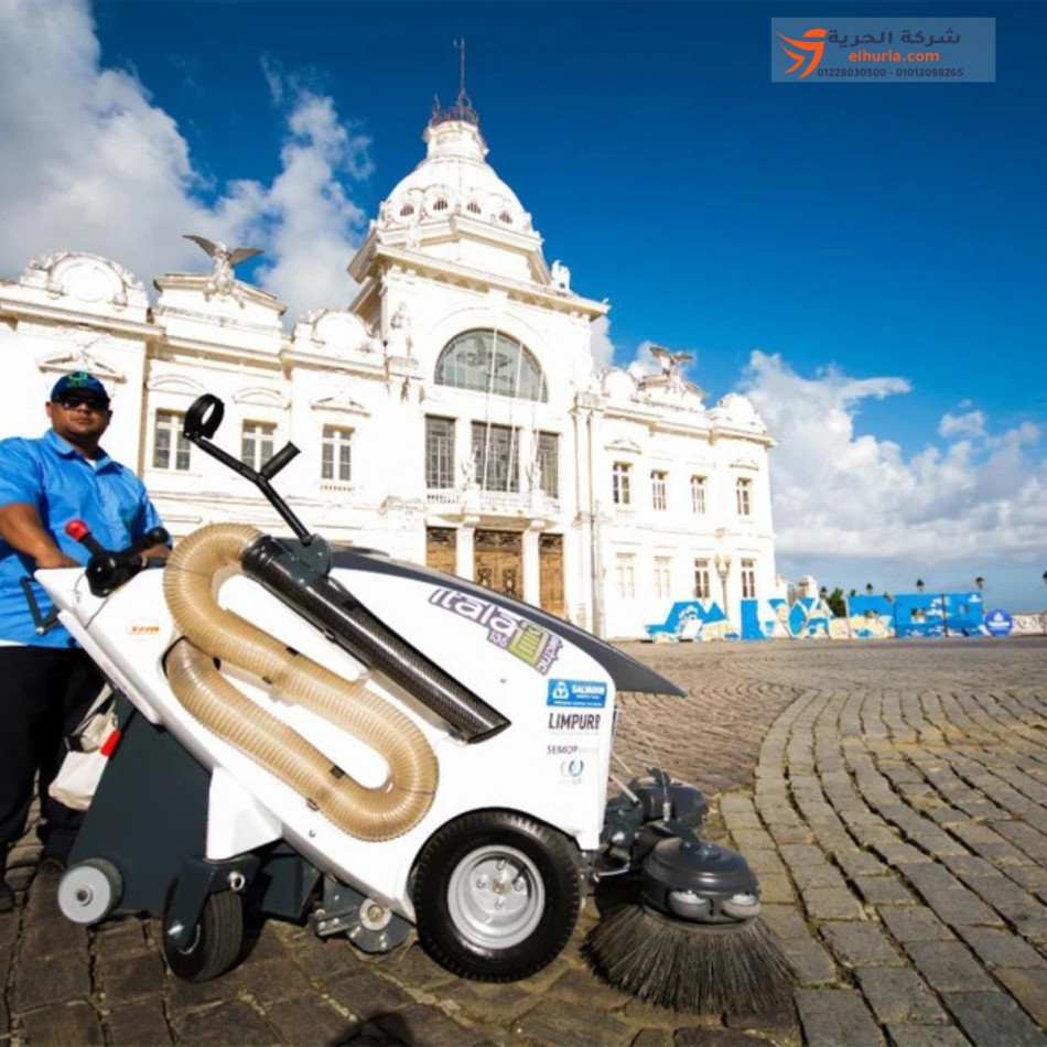 TSM ITALA 135 street sweeping machine for compounds and tourist resorts